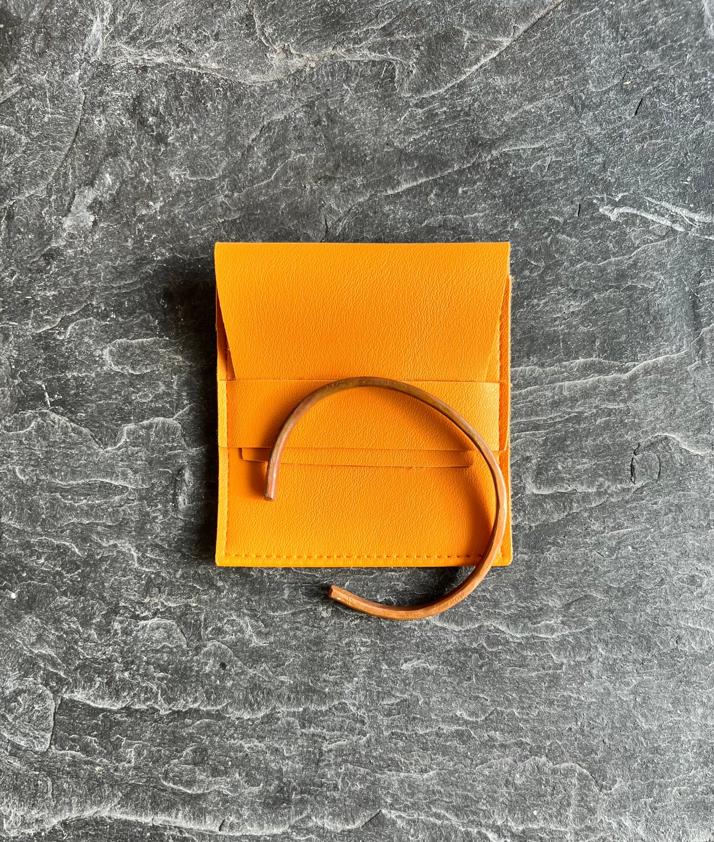 Minimal | Rankų Darbo Varinė Apyrankė