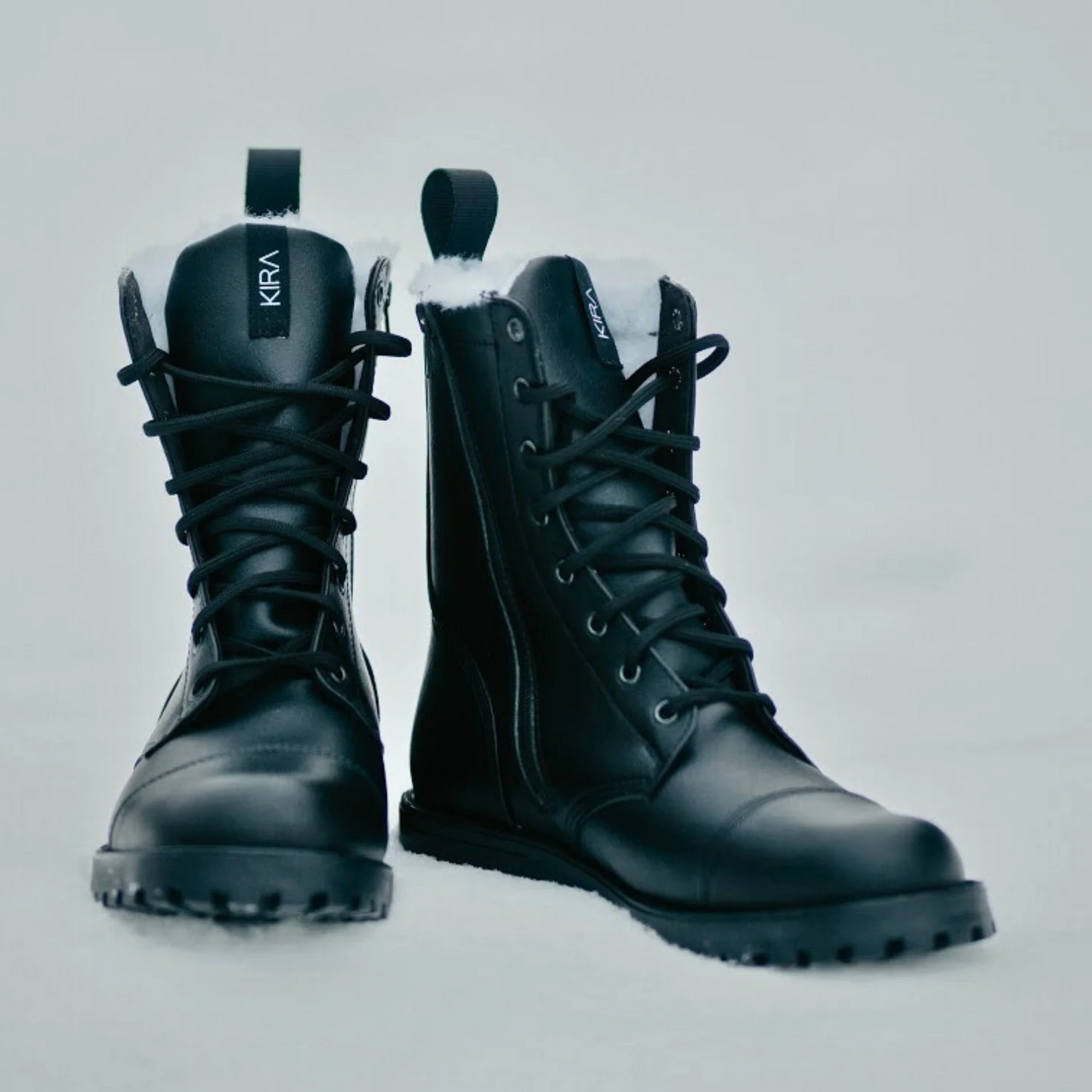 KIRA 4.0 - Black